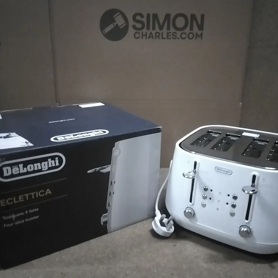 BOXED DELONGHI ECLETTICA FOUR SLICE TOASTER 