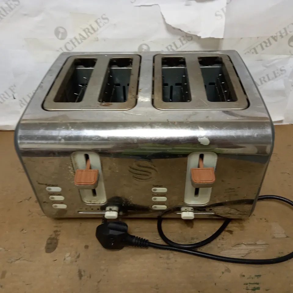 SWAN NORDIC 4 SLICE TOASTER - GREY
