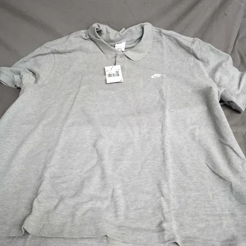 NIKE POLO SHIRT IN GREY, SIZE XXL