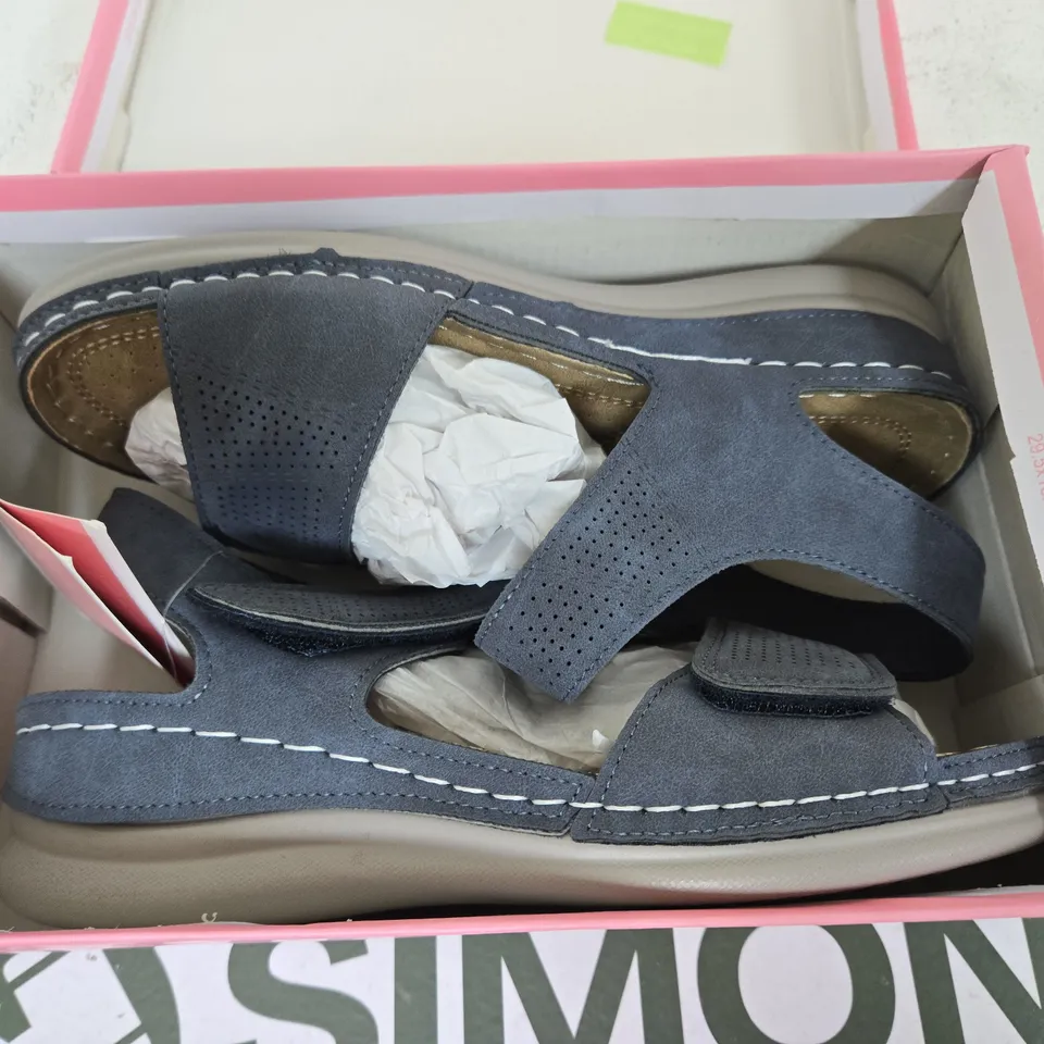DR LIGHTFOOT RUBY NAVY SANDALS – UK 6 (WOMEN'S)