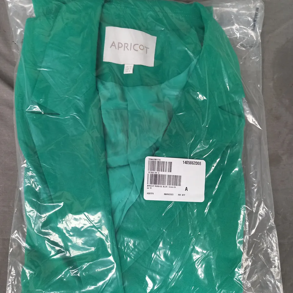 APRICOT BLAZER IN GREEN SIZE 10
