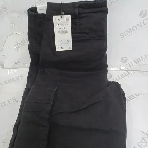ZARA BLACK JEANS SIZE 44