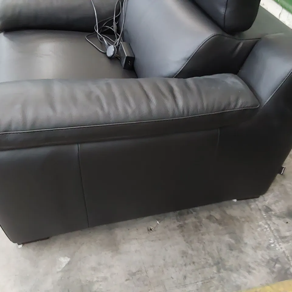 QUALITY ITALIAN DESIGNER MAESTRALE POWER RECLINING EASY CHAIR WITH ADJUSTABLE HEADREST BLACK LEATHER 