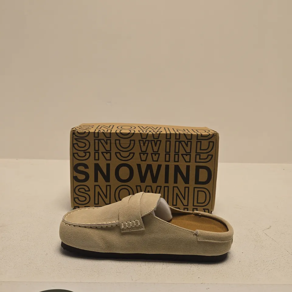 SNOWIND BEIGE SUEDE LOAFERS – BOXED SIZE EU 37