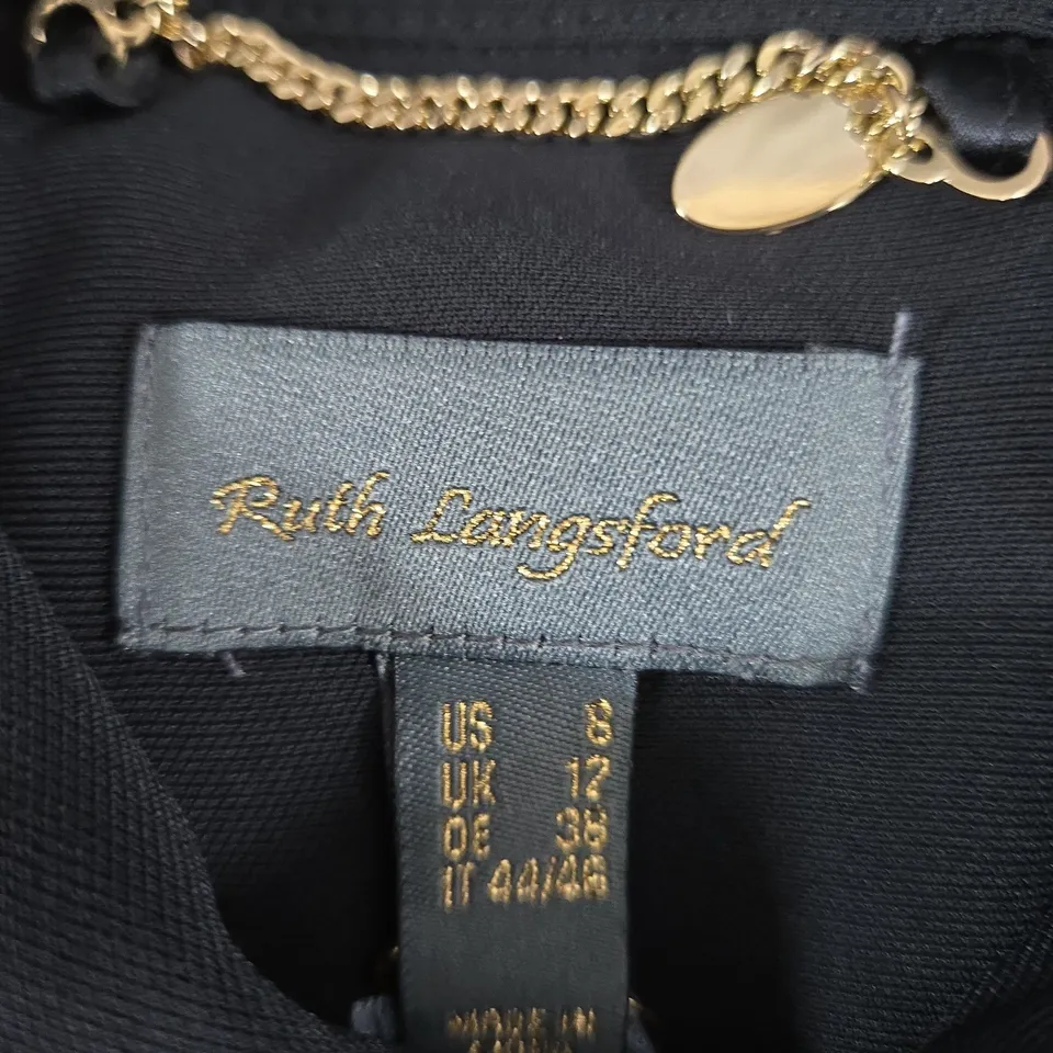 RUTH LANGSFORD BLACK JACKET – UK 12 (US 8, DE 38, IT 44/46)