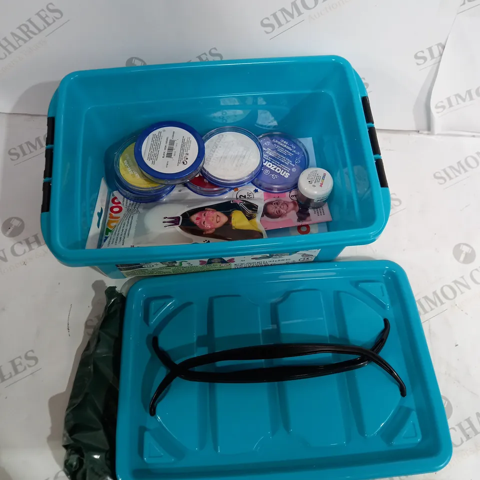 BOXED SNAZAROO FACE PAINT MINI STARTER SET 