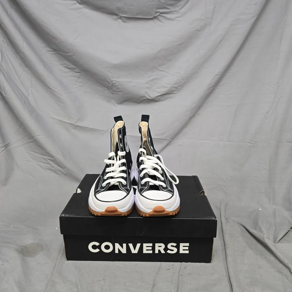 CONVERSE CHUCK TAYLOR HIGH-TOP SNEAKERS, BLACK/WHITE SIZE 5