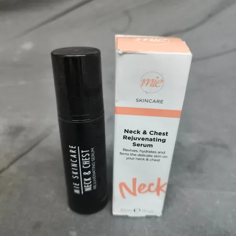MIE NECK & CHEST REJUVENATING SERUM 