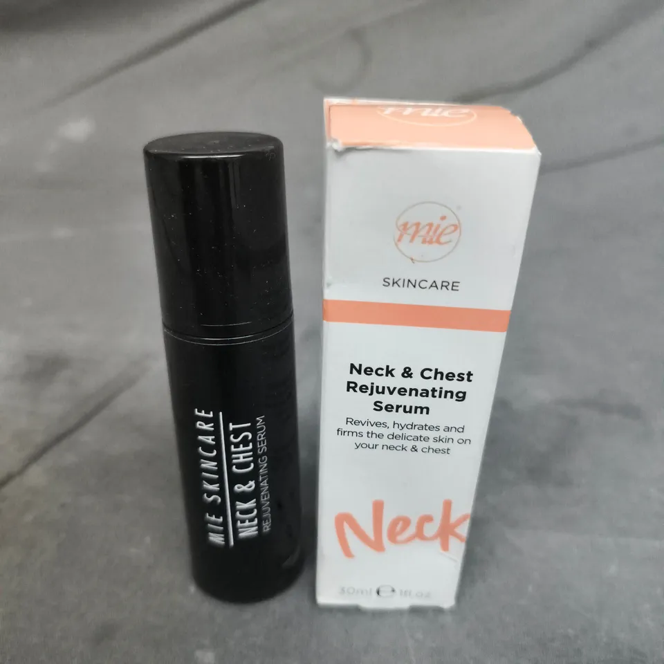 MIE NECK & CHEST REJUVENATING SERUM 