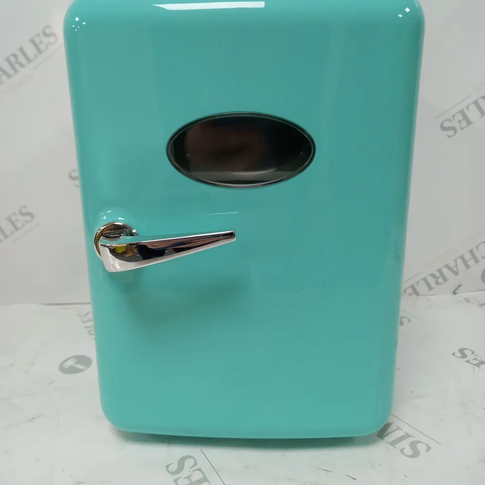 SO CHILL MINI FRIDGE TEAL RRP £44.99