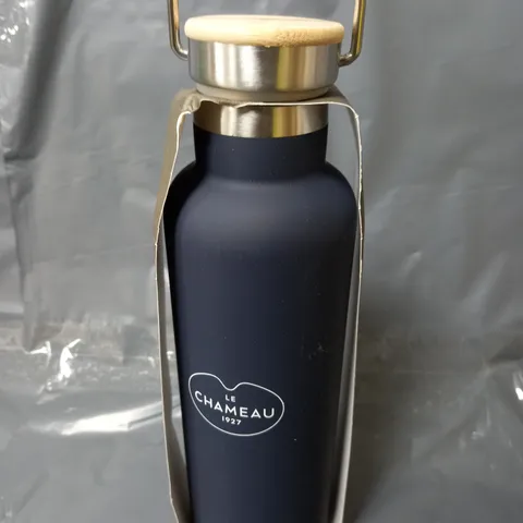 LE CHAMEAU STAINLESS STEEL WATER BOTTLE IN BLUE (750ml)