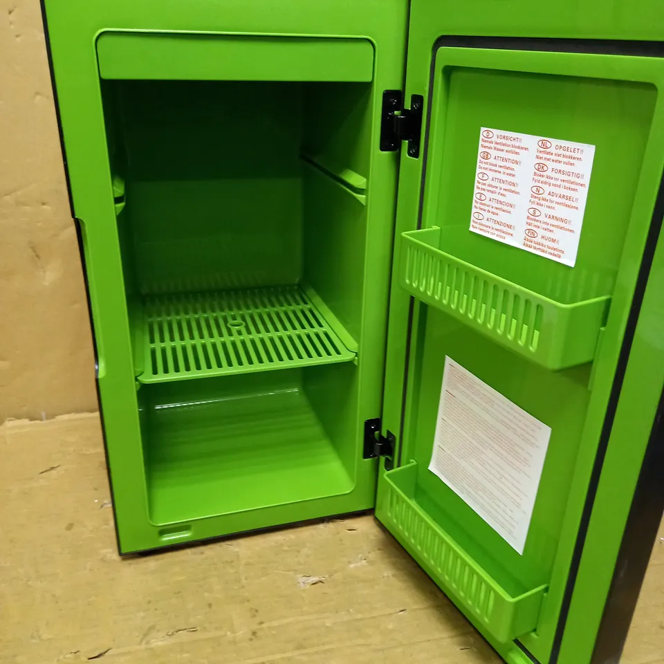 XBOX SERIES X REPLICA MINI FRIDGE THERMOELECTRIC COOLER 1.5:1