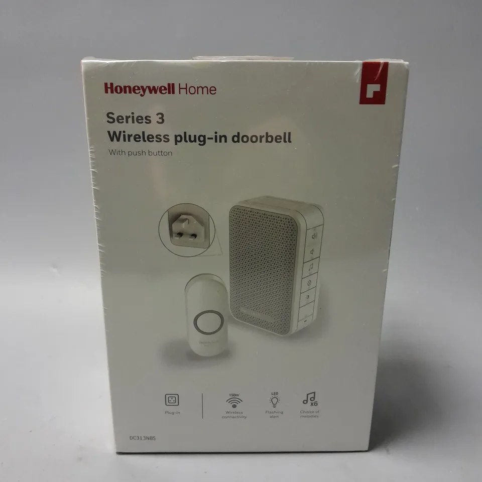 SEALED HONEYWELL HOME SERIES 3 WIRELESS PLUG IN DOORBELL - DC313NBS