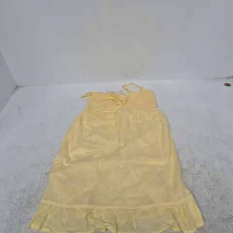 HOLLISTER WOMEN'S YELLOW SMOCKED SUNDRESS β SIZE S TALL