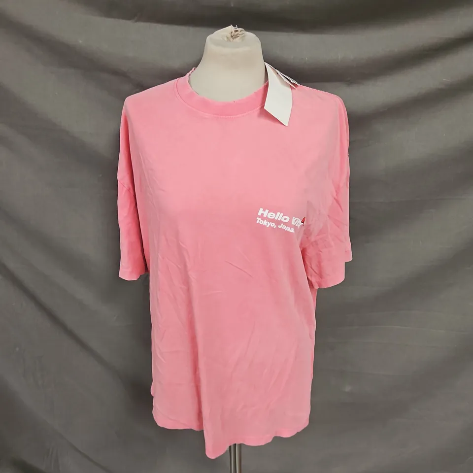 ZARA HELLO KITTY TSHIRT SIZE L