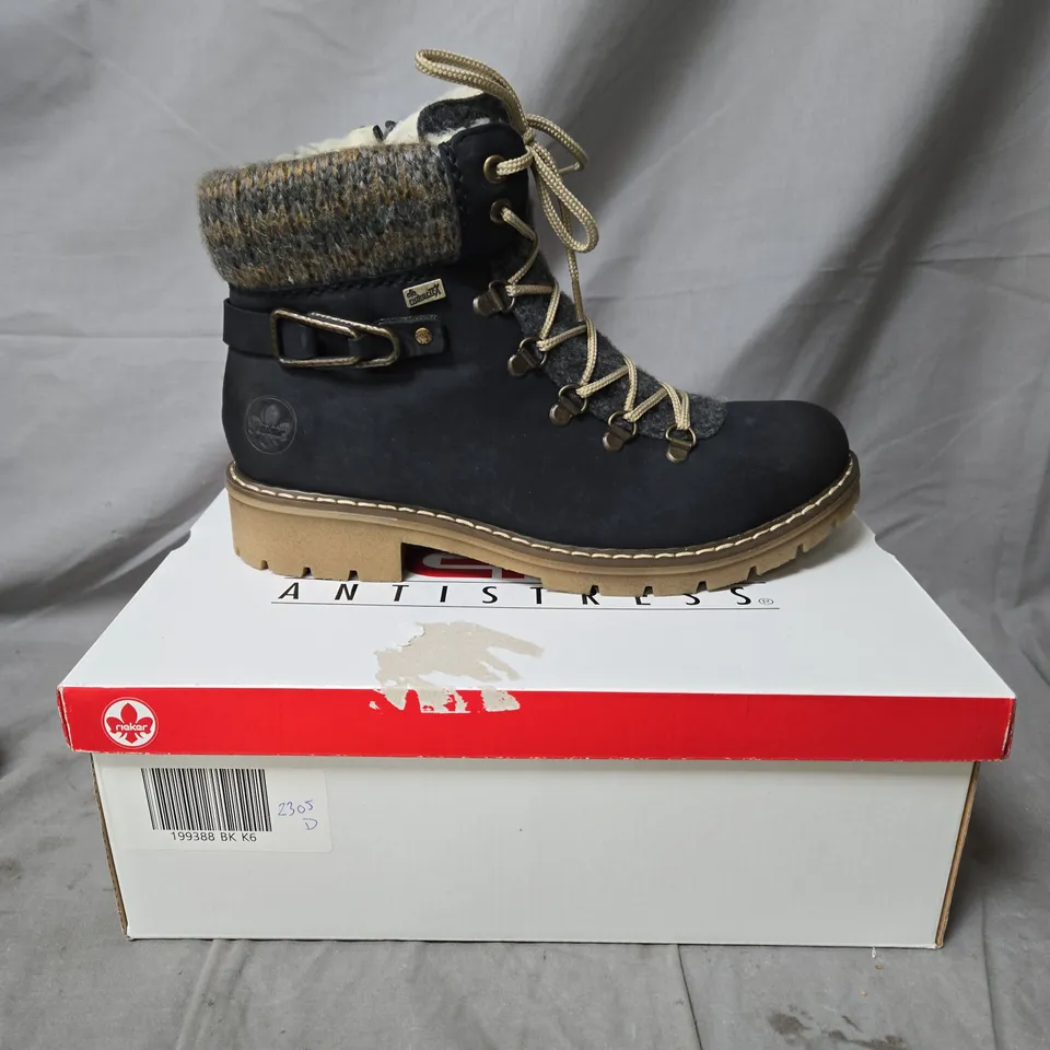 RIEKER WOMEN'S ANKLE BOOTS – BLACK WITH FAUX FUR COLLAR SIZE 6