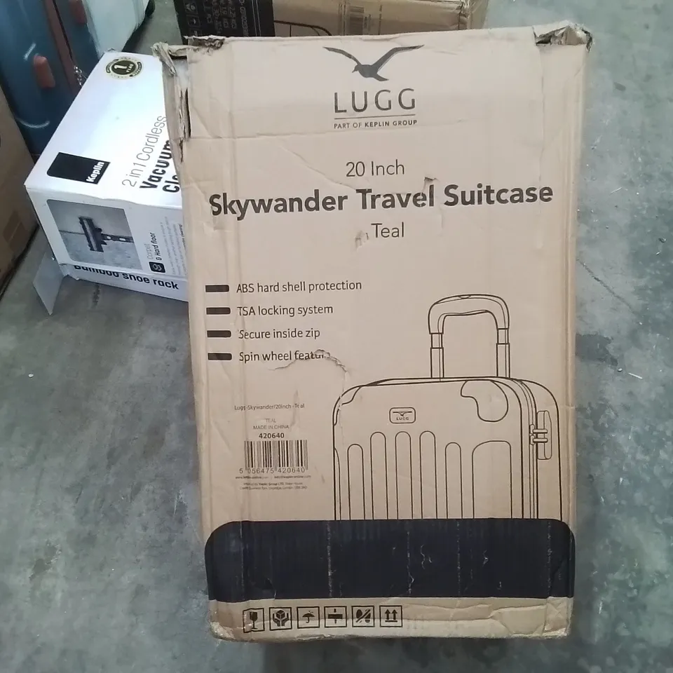 BOXED LUGG - SKYWANDER TRAVEL SUITCASE TEAL