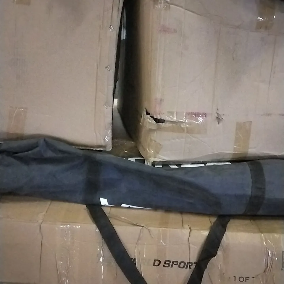 PALLET OF APPROXIMATELY 8 ASSORTED ITEMS TO INCLUDE- METIS PUNCHING BAG - POP UP MANNEQUINS- KETTLE BELL RACK ECT