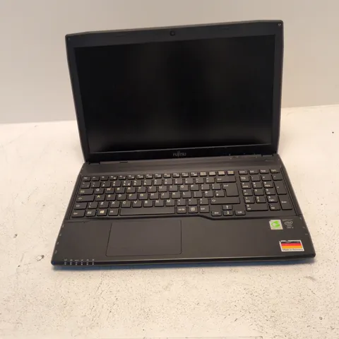 FUJITSU LIFEBOOK AH54 LAPTOP – BLACK