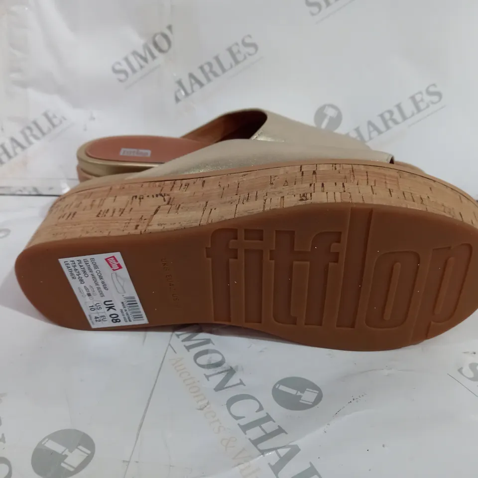 FITFLOP GOLD PLATFORM SLIPPERS SIZE 8