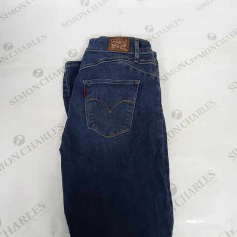 BOYS LEVIS STRAUSS BLUE DENIM JEANS SIZE 28