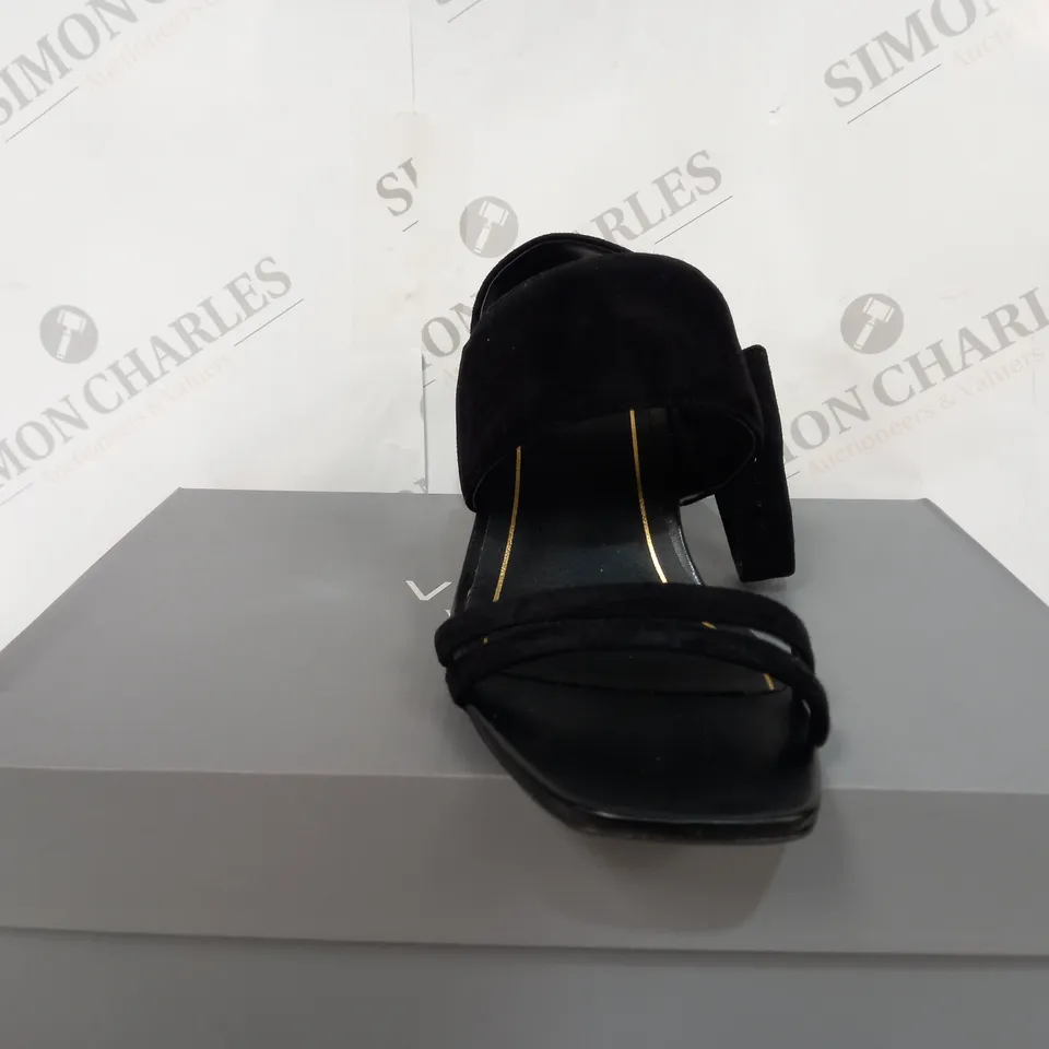 BOXED VIONIC BLACK OPEN TOE HIGH HEELS - SIZE 6