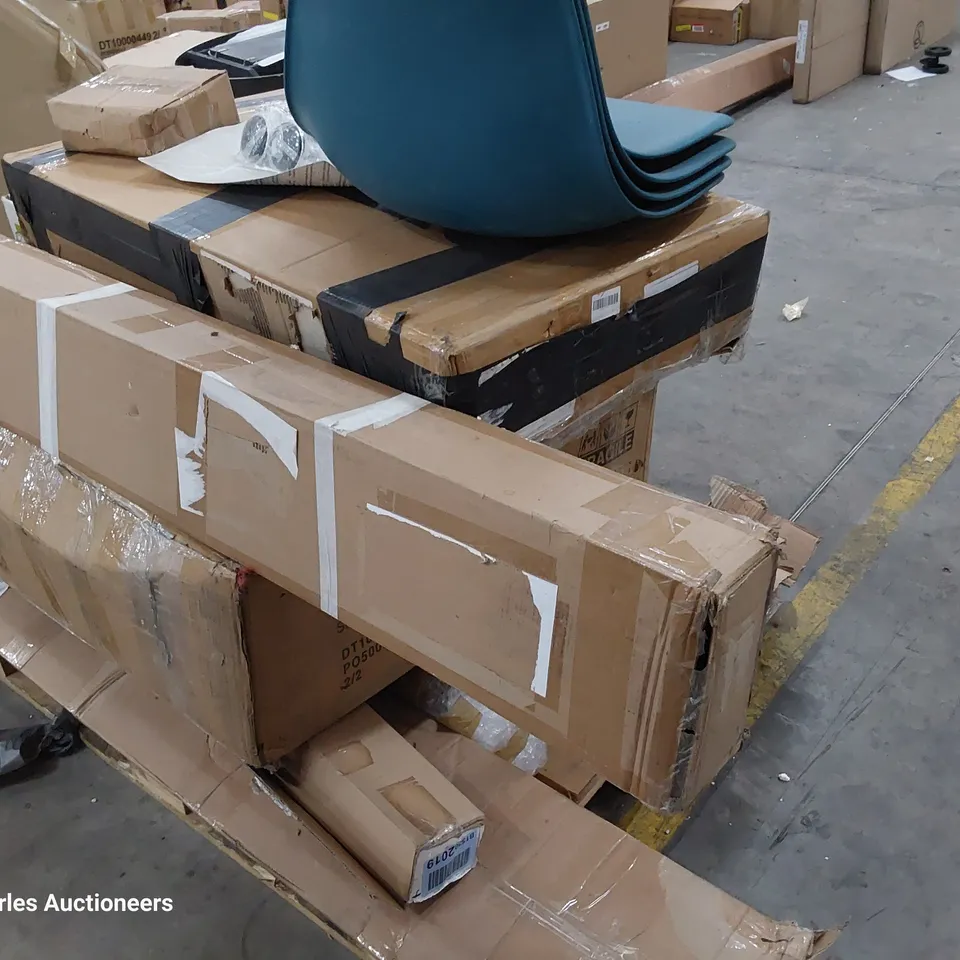 PALLET OF ASSORTED BOXED FURNITURE PARTS INCLUDING 4 SEAT BASES, ROLL OUT SUN SHADE, TABLE PARTS, FLAT PACK FURNITURE PARTS.