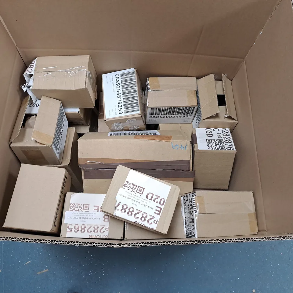 LARGE BOX OF APPROXIMATELY 15 BOXES OF CRAFT SUPPLIES TO INCLUDE GLITTER, POWDER COLOUR PIGMENT AND OILS