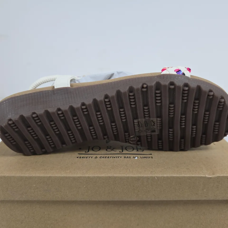 JO AND JOE MARRAKESH SANDALS SIZE 7 BOXED