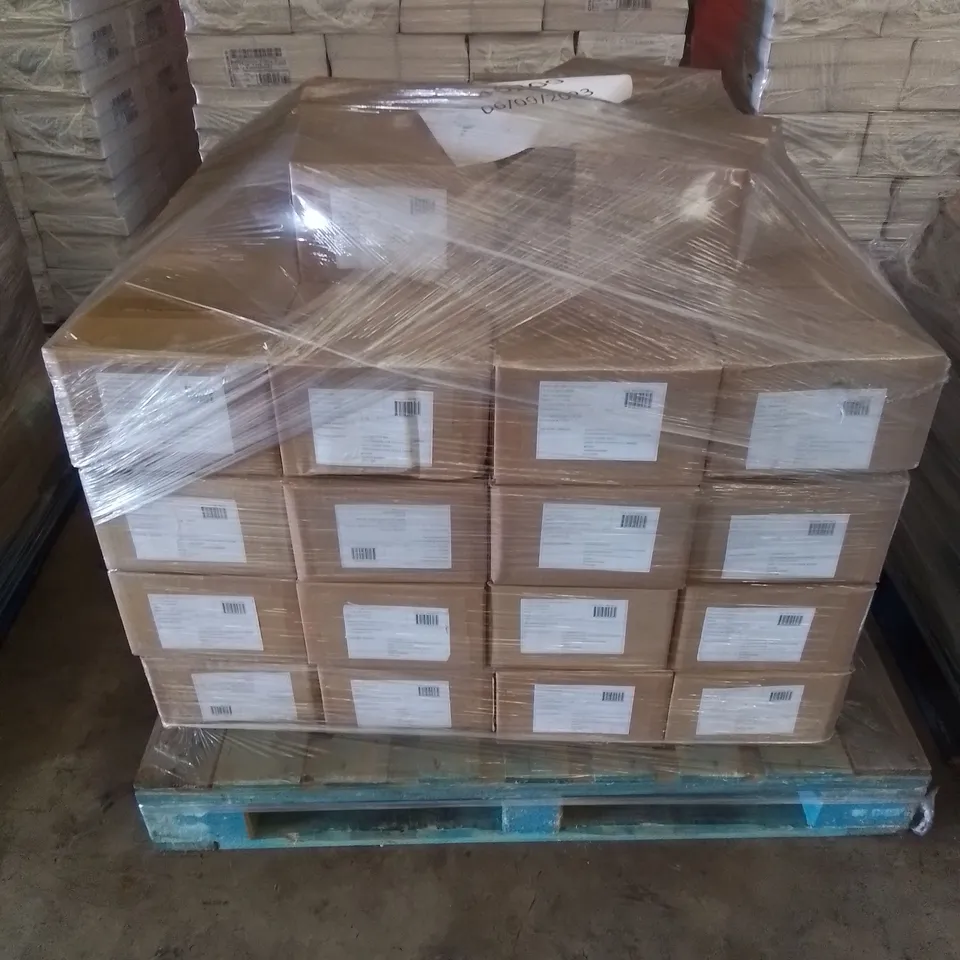 PALLET TO CONTAIN APPROX 68 X BOXES OF GEN GIRLS PARTYBAG PRINCESS COLOURING BOOKS, APPROX 24 BOOKS PER BOX