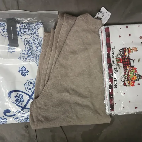 APPROXIMATELY 20 ASSORTED CLOTHING AND FASHION PRODUCTS IN VARIOUS STYLES AND SIZES - COLLECTION ONLY