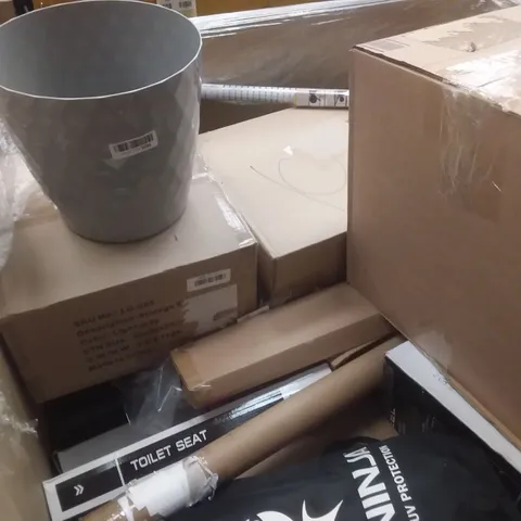 PALLET OF ASSORTED ITEMS INCLUDING STORAGE STOOL, AIFEEL STAND MIXER, UNDERCOVER UV PROTECTION SHADE, GREY POT/BIN, KENWOOD CONVENTIONAL MICROWAVE
