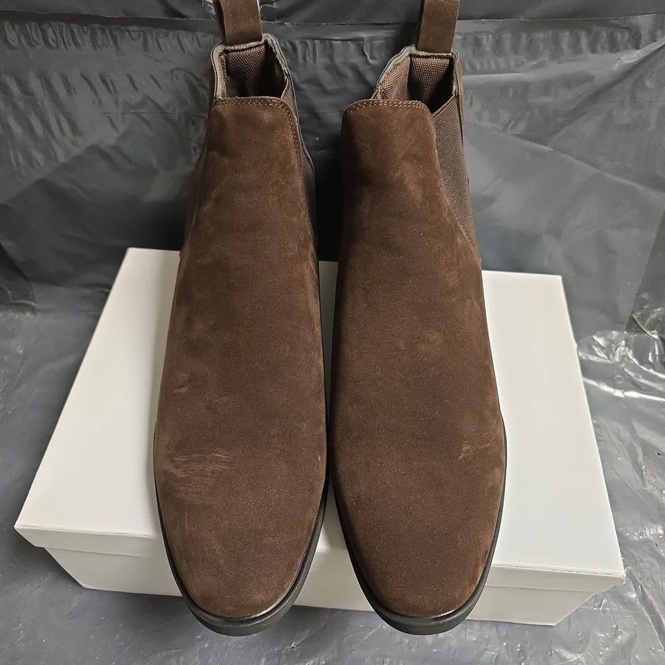 CONZUIR HAMPTONS BROWN SUEDE CHELSEA BOOTS – UK 8 (US 9 / EU 42) MEN'S