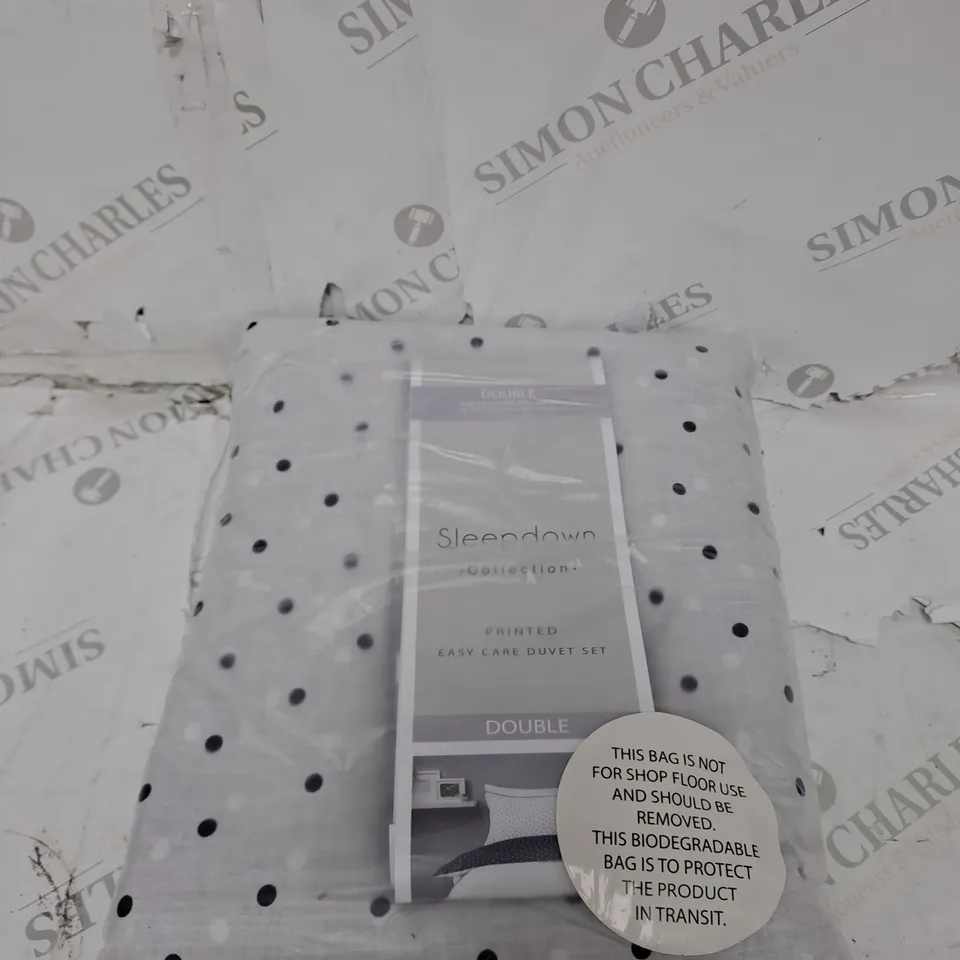 SLEEPDOWN COLLECTION PRINTED EASY CARE DUVET SET - DOUBLE 