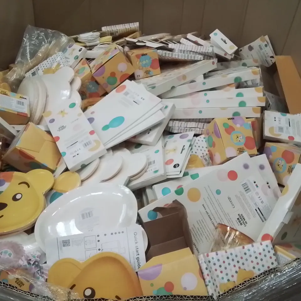 PALLET CONTAINING A LARGE QUANTITY OF CHILDREN IN NEED PRODUCTS