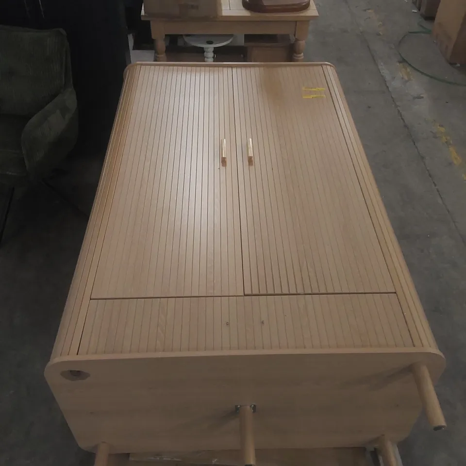 SUIRE 2-DOOR 1-DRAWER WARDROBE