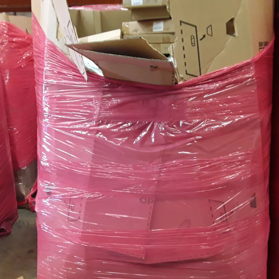 PALLET OF ASSORTED HOUSEHOLD ITEMS TO INCLUDE ARM CHAIR COVERS, CUSHIONS, CAKE SLICER AND BREAKFAST TRAY TABLE ECT