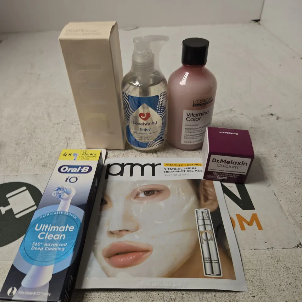 APPROXIMATELY 20 ASSORTED HEALTH & BEAUTY PRODUCTS TO INCLUDE TOOTHBRUSH HEADS, LUBRICANT, COVER EYE CREAM ETC