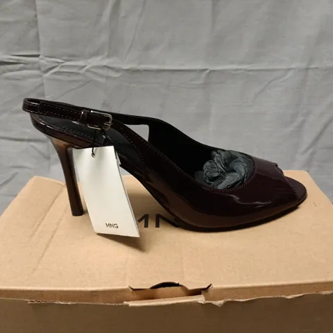 BOXED MNG SANDALS 622MOET – BURGUNDY PATENT, UK 6 (EU 39)