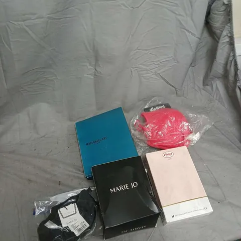 BOX OF APPROXIMATELY 25 ITEMS OF WOMEN'S CLOTHING INCLUDING BRANDS SUCH AS MAISONJABY GOSSARD ANITA MARIE JO AND ROYCE .