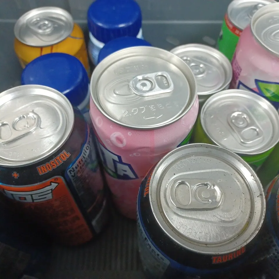 APPROXIMATELY 20 ASSORTED FOOD AND DRINK ITEMS TO INCLUDE FANTA, NOS ENERGY DRINK, APTAMIL, ETC - COLLECTION ONLY