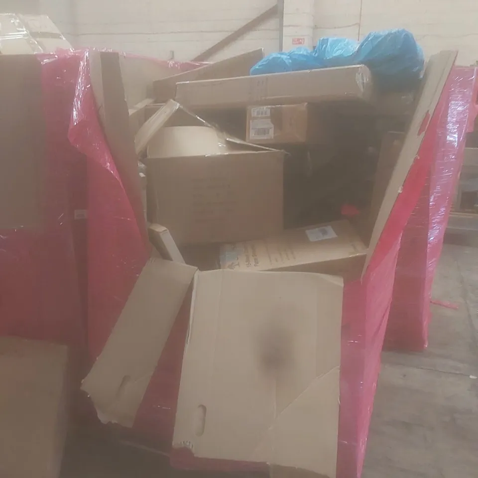 PALLET OF ASSORTED HOUSEHOLD GOODS AND PRODUCTS TO INCLUDE; LOTR RINGWRAITH CARDBOARD CUTOUT DISPLAY, CAULKING GUN, KNITTING MACHINE, RETRACTABLE BABY GATE ETC