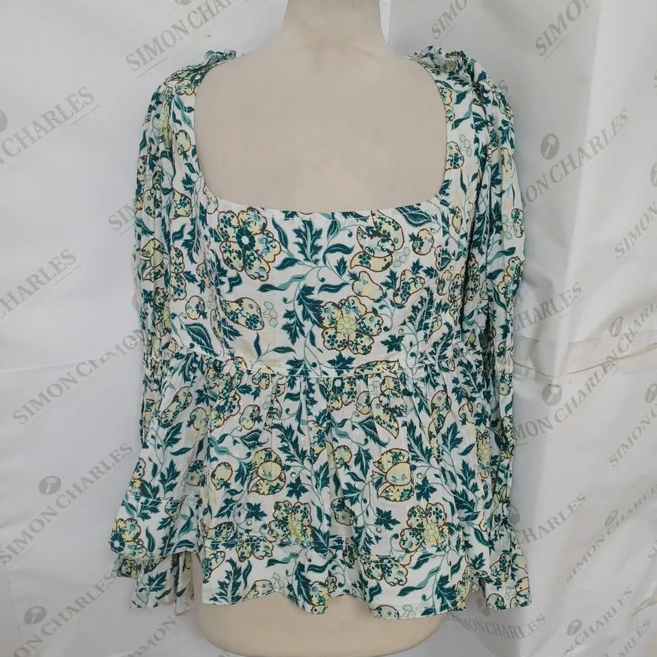PILCRO TIE BACK PUFF BLOUSE IN BLUE/GREEN FLORAL SIZE XL