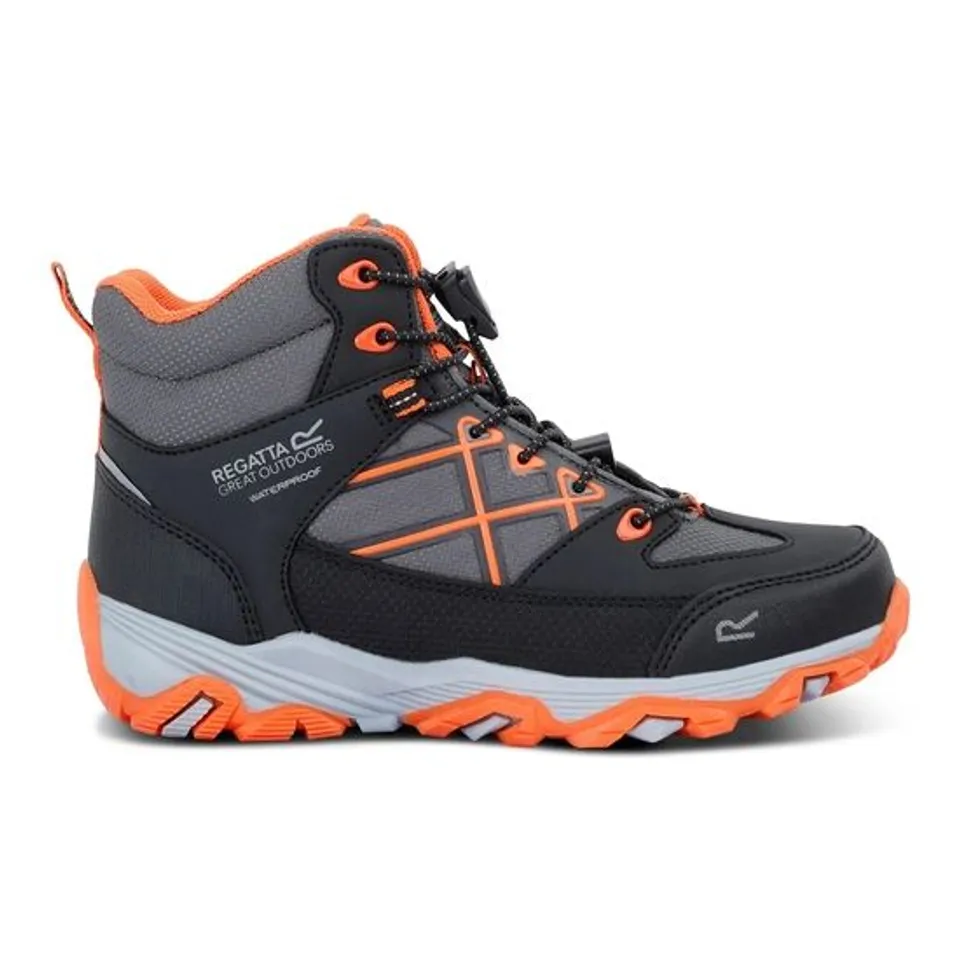 BRAND NEW REGATTA KIDS SAMARIS III WALKING BOOTS IN BLACK BLAZE ORANGE - UK KIDS 9
