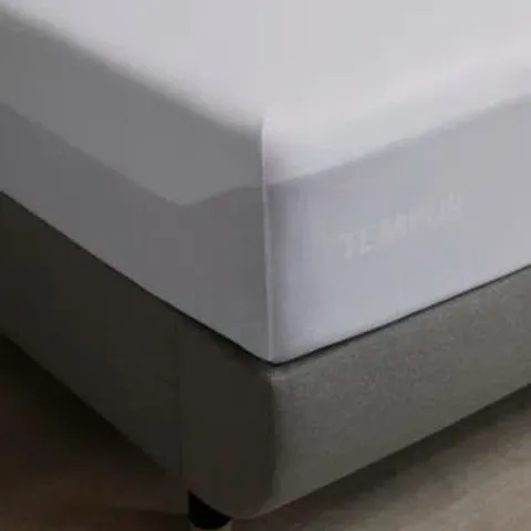 BOXED HOME BY TEMPUR COOLING TENCEL MATTRESS PROTECTOR