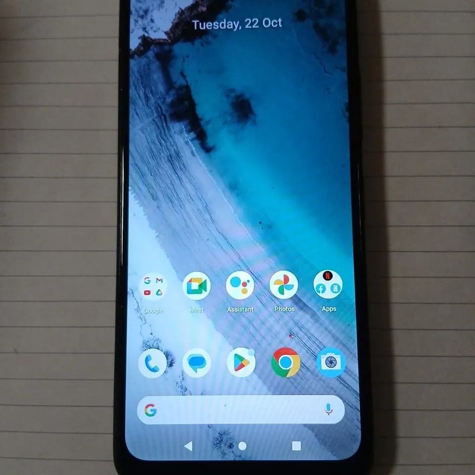 NOKIA C32 SMARTPHONE – BLACK, CRACKED REAR PANEL