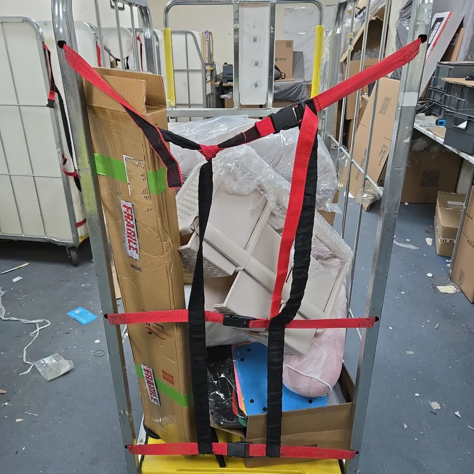 CAGE OF APPROXIMATELY 12 ASSORTED ITEMS TO INCLUDE PILLOW ETC