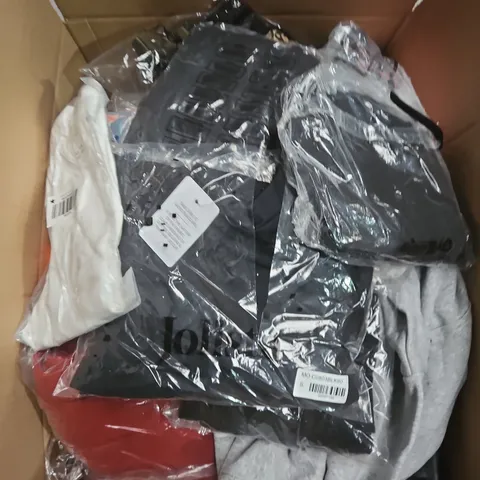 LARGE BOX OF APPROXIMATELY 25 ASSORTED CLOTHING ITEMS IN VARIOUS COLOURS, STYLES AND SIZES - COLLECTION ONLY