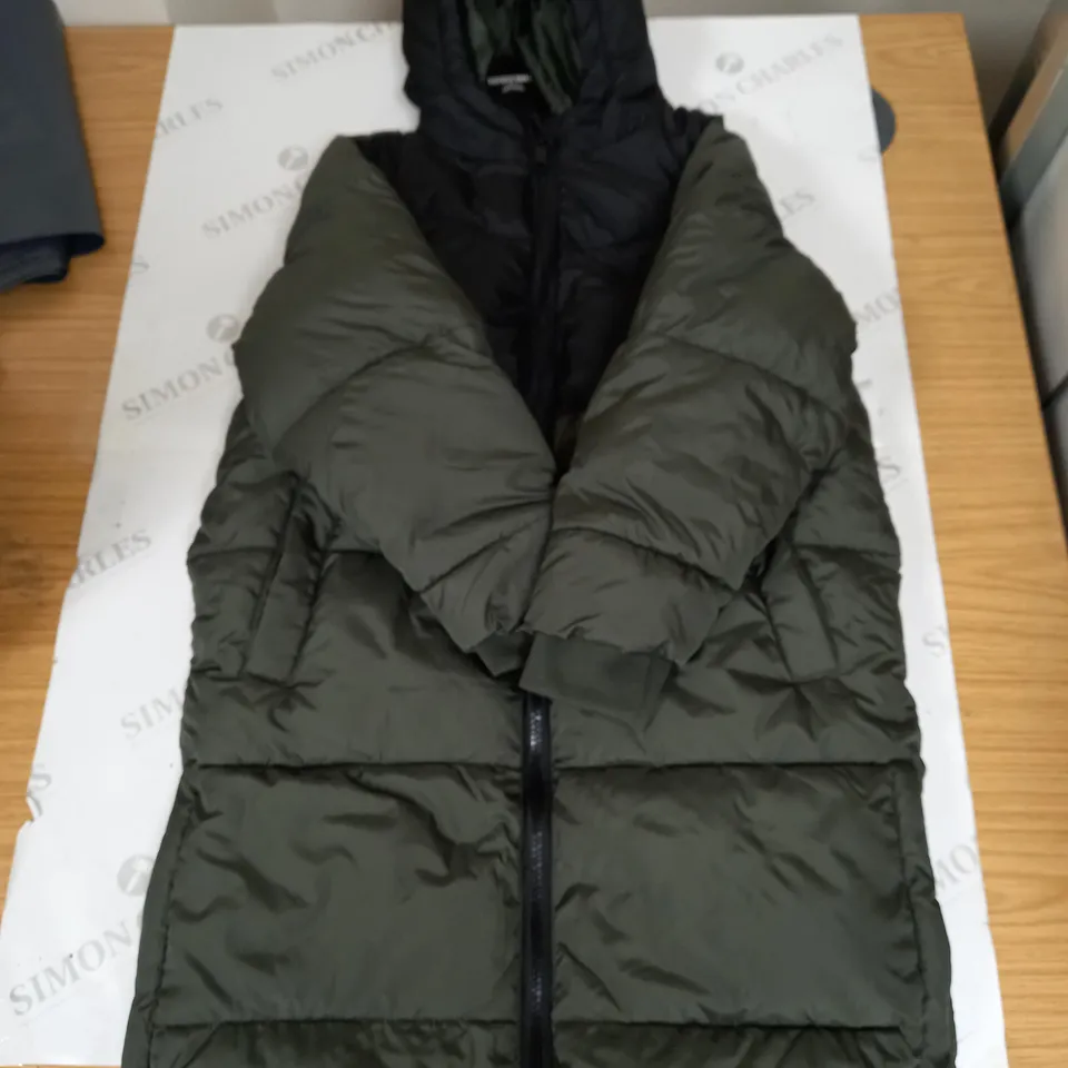 THREADBARE KIDS LONG LINE JACKET SIZE 7-8 YEARS