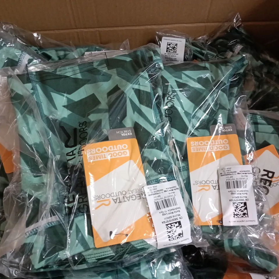 APPROXIMATELY 50 BRAND NEW REGATTA BARLIA WINTER LEGGINGS IN DUSTY GREEN ABSTRACT CAMO - 11-12YRS & 13YRS